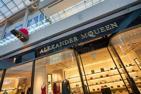 Tiendas con ALEXANDER McQUEEN en Barcelona.